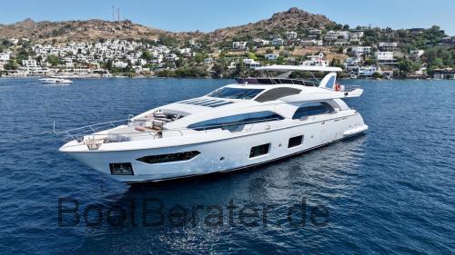 Azimut Grande 100  technische daten 